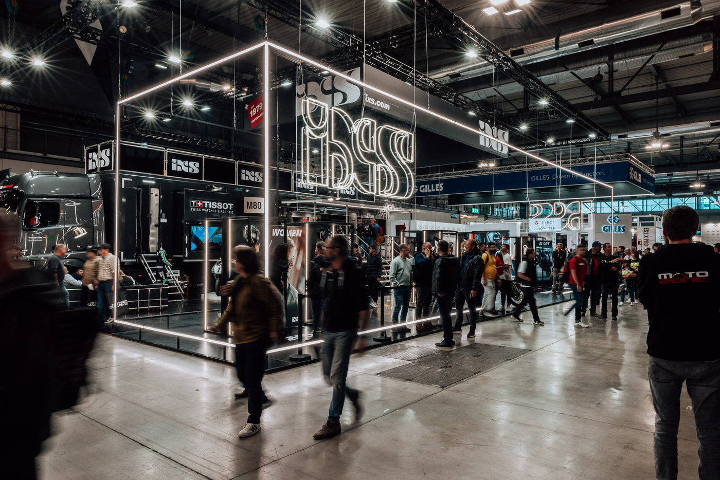 iXS Stand - Eicma