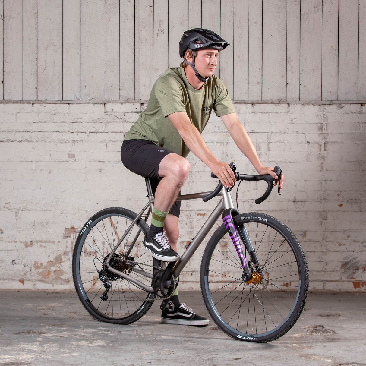 Flow Tech Tee Mirror olive