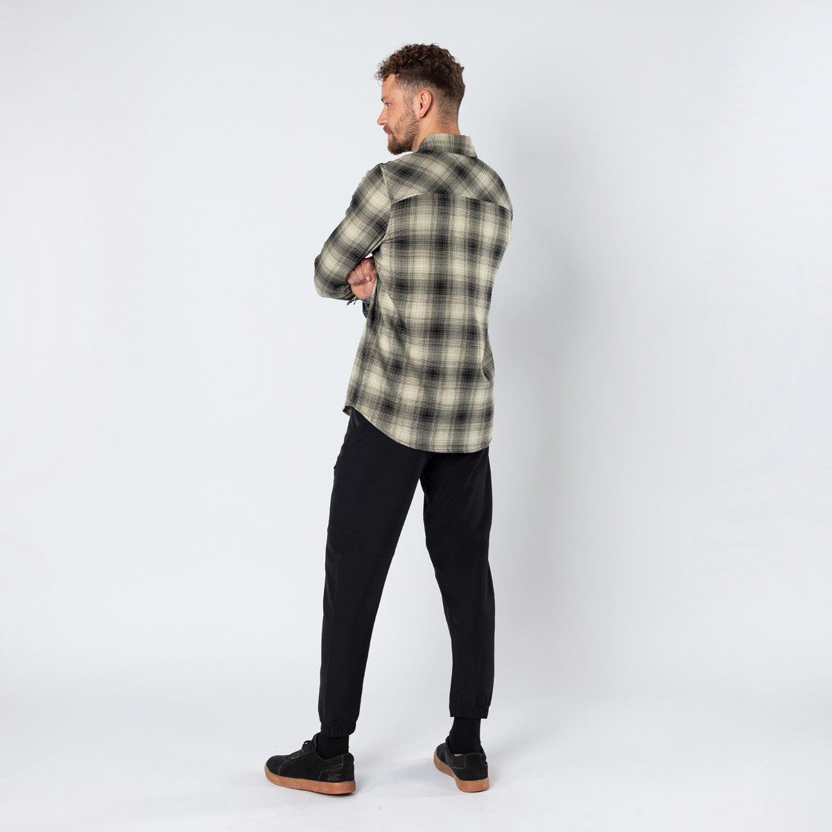 Carve 1.0 Shirt sand-schwarz