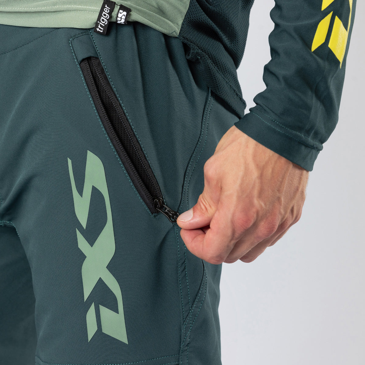 Trigger 1.0 Shorts duck green
