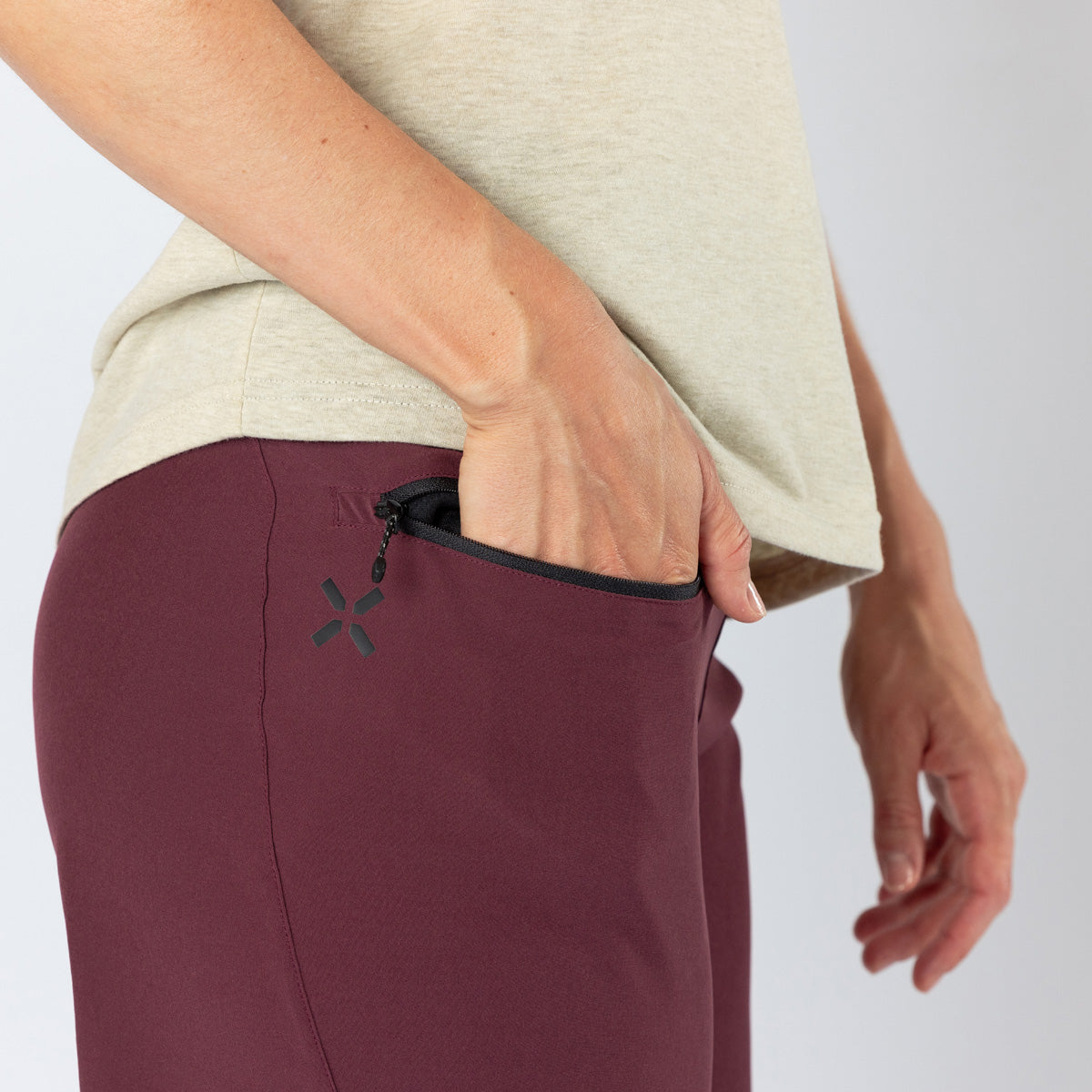 Damen Flow Lite 1.0 H-H Shorts raisin