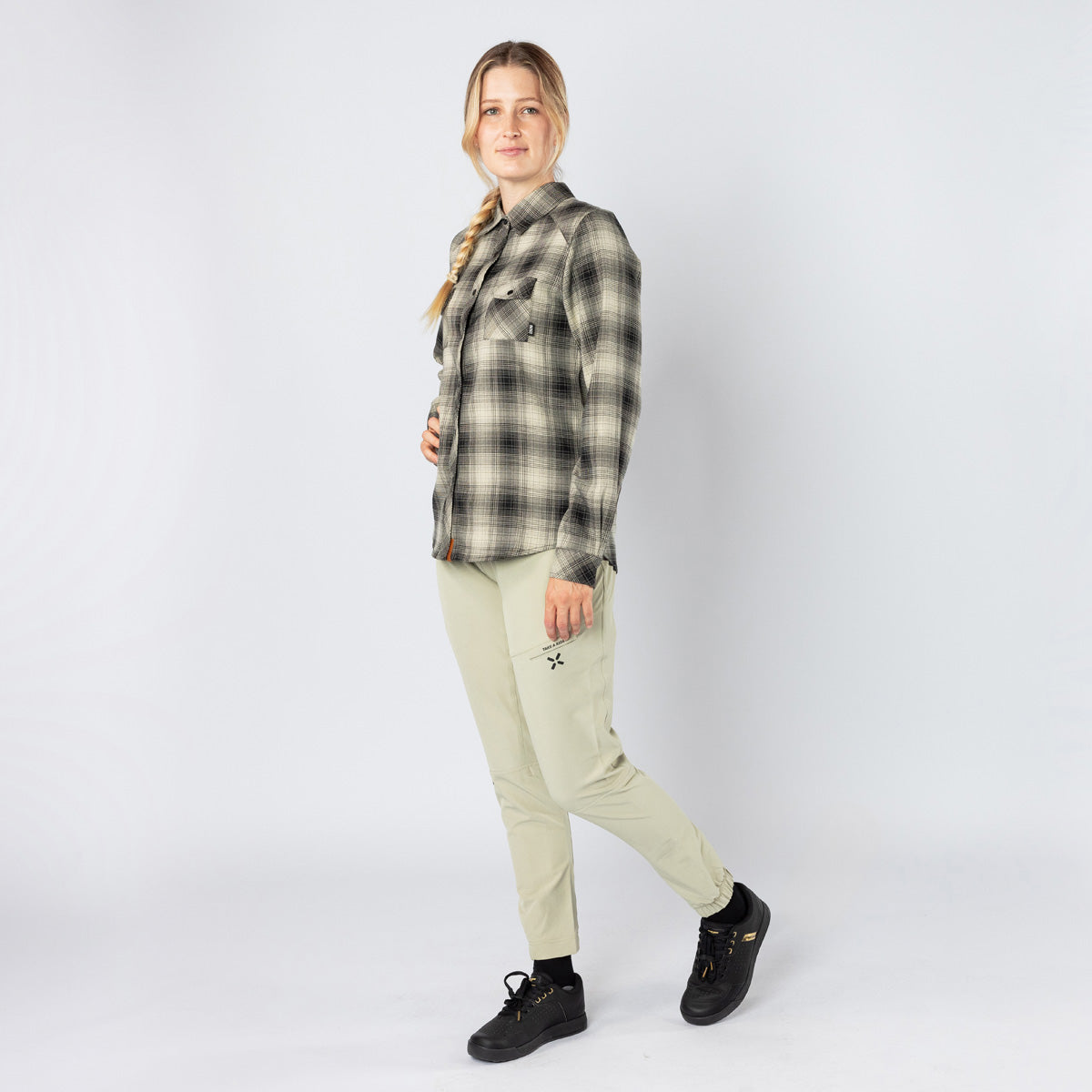 Damen Carve 1.0 Shirt sand-schwarz