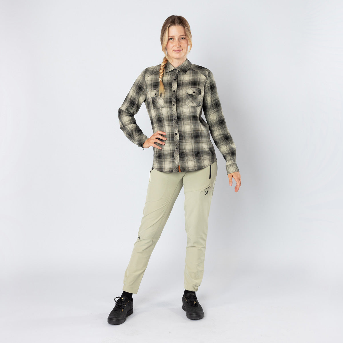 Damen Carve 1.0 Shirt sand-schwarz