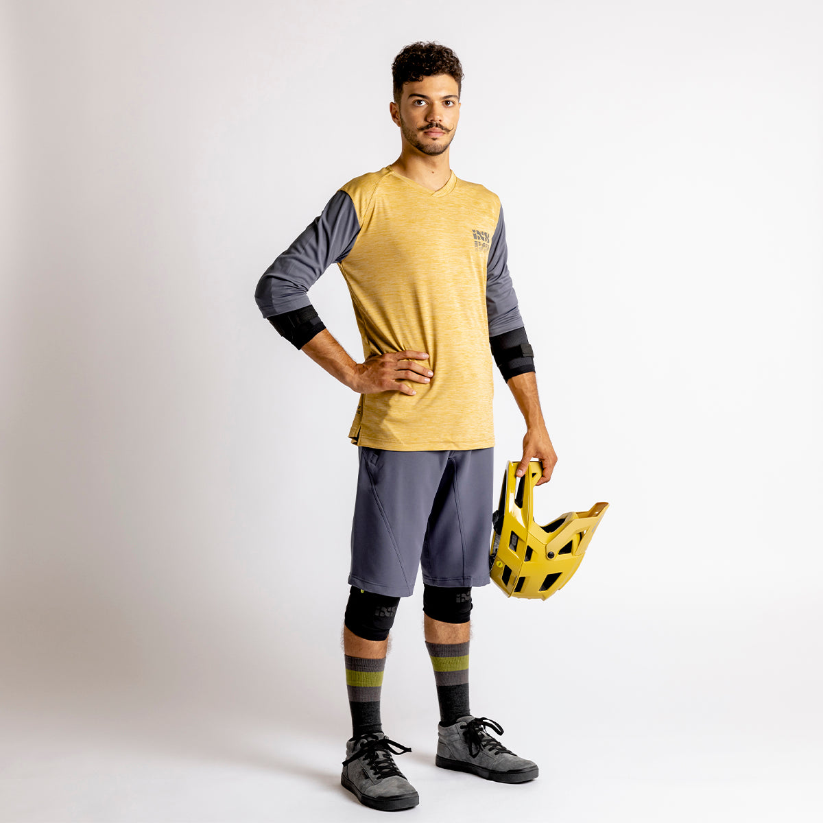 Carve Evo Shorts charcoal