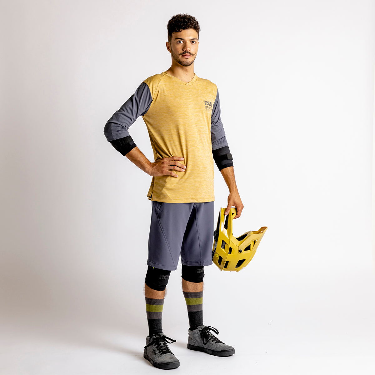 Carve X Jersey acacia-solid charcoal