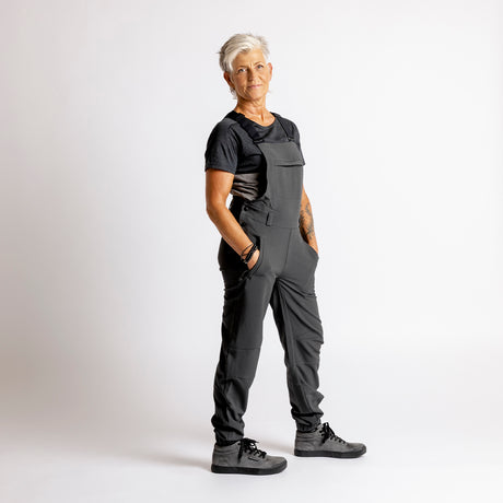 Women's Carve Latzhose anthrazit