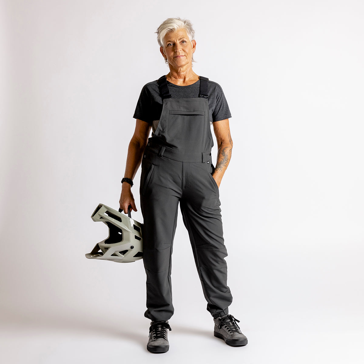 Women's Carve Latzhose anthrazit