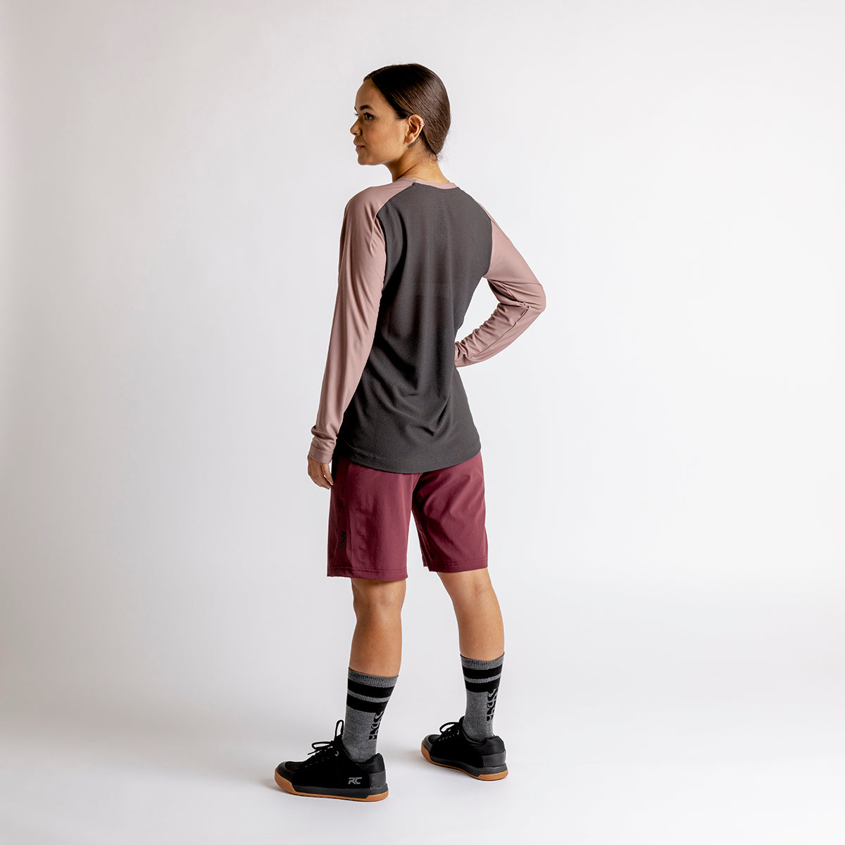 Women's Flow XTG Long Sleeve Henley anthrazit-raisin