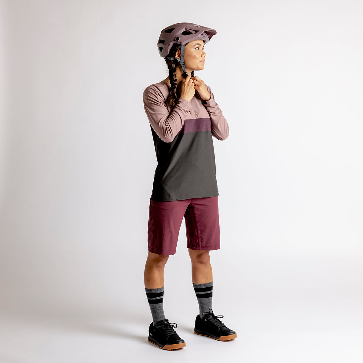 Women's Flow XTG Long Sleeve Henley anthrazit-raisin