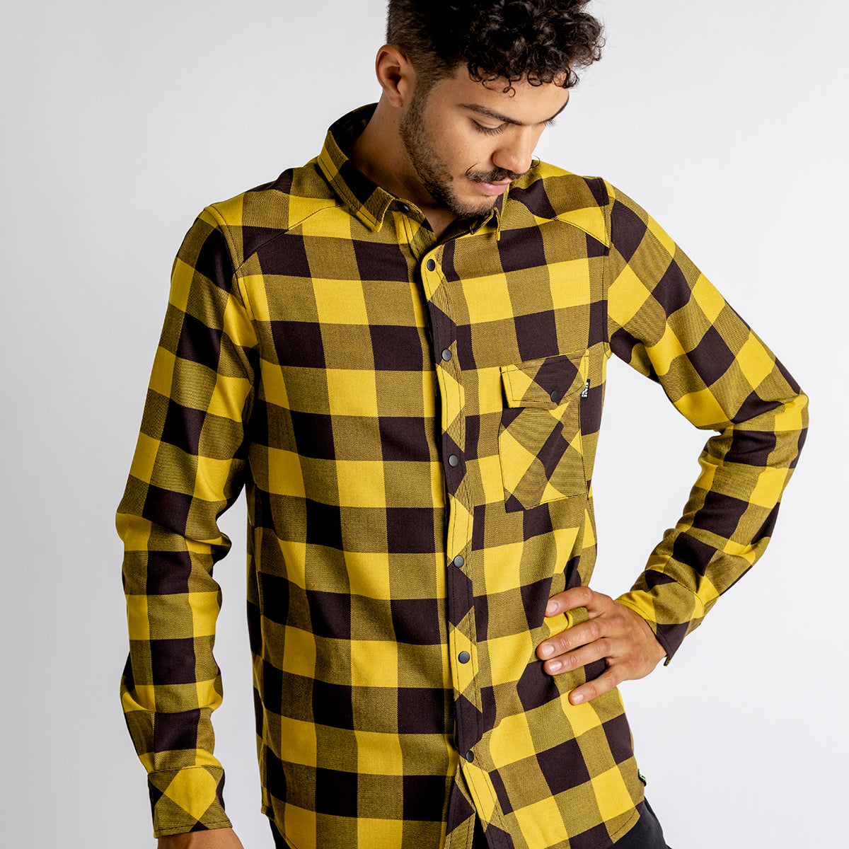 Carve Digger Shirt acacia-schwarz