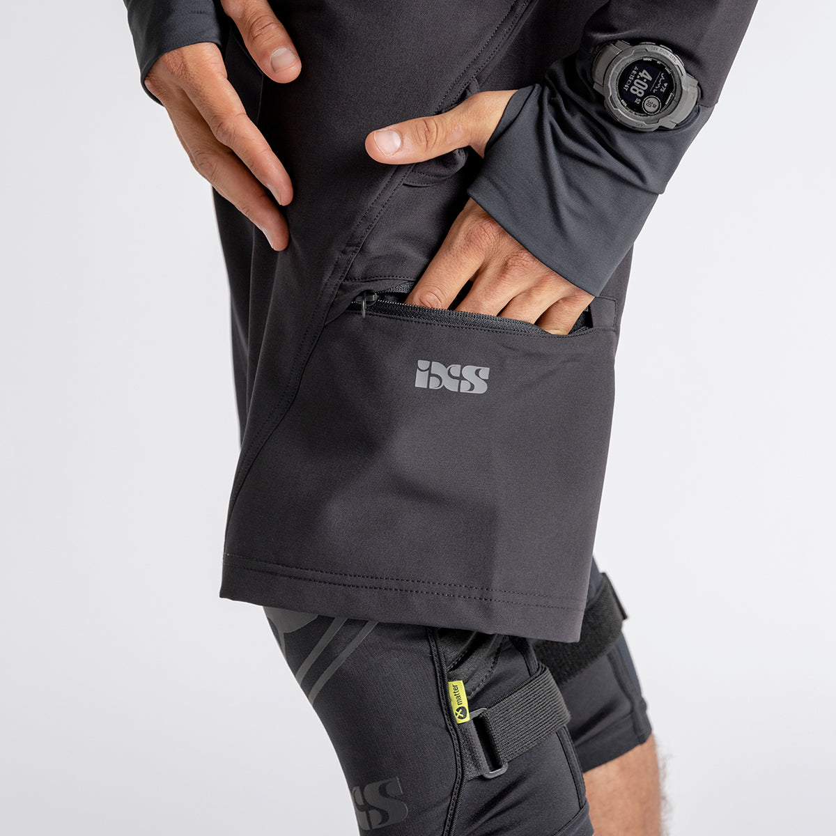 Carve Digger Shorts schwarz