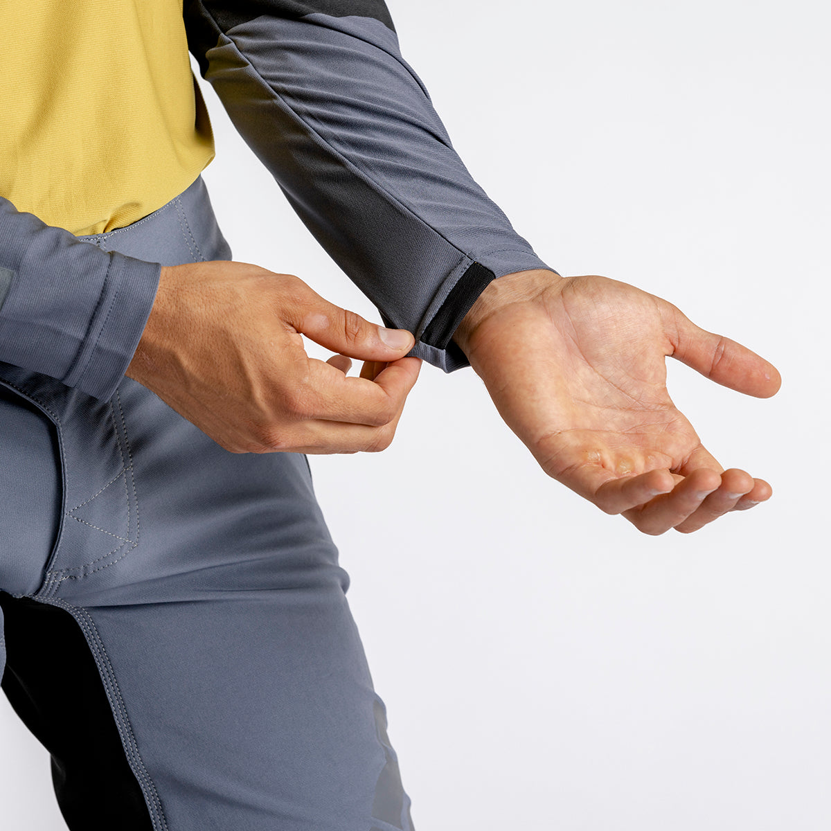 Trigger EVO Long Sleeve Jersey acacia-charcoal