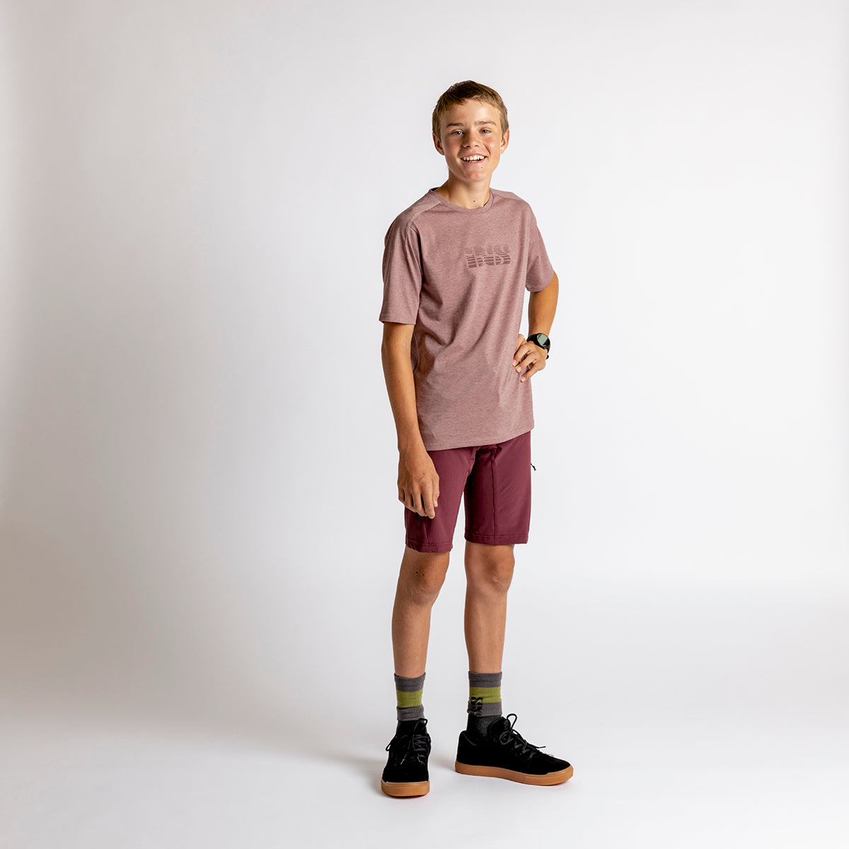 Kids Flow Fade Tech Tee taupe