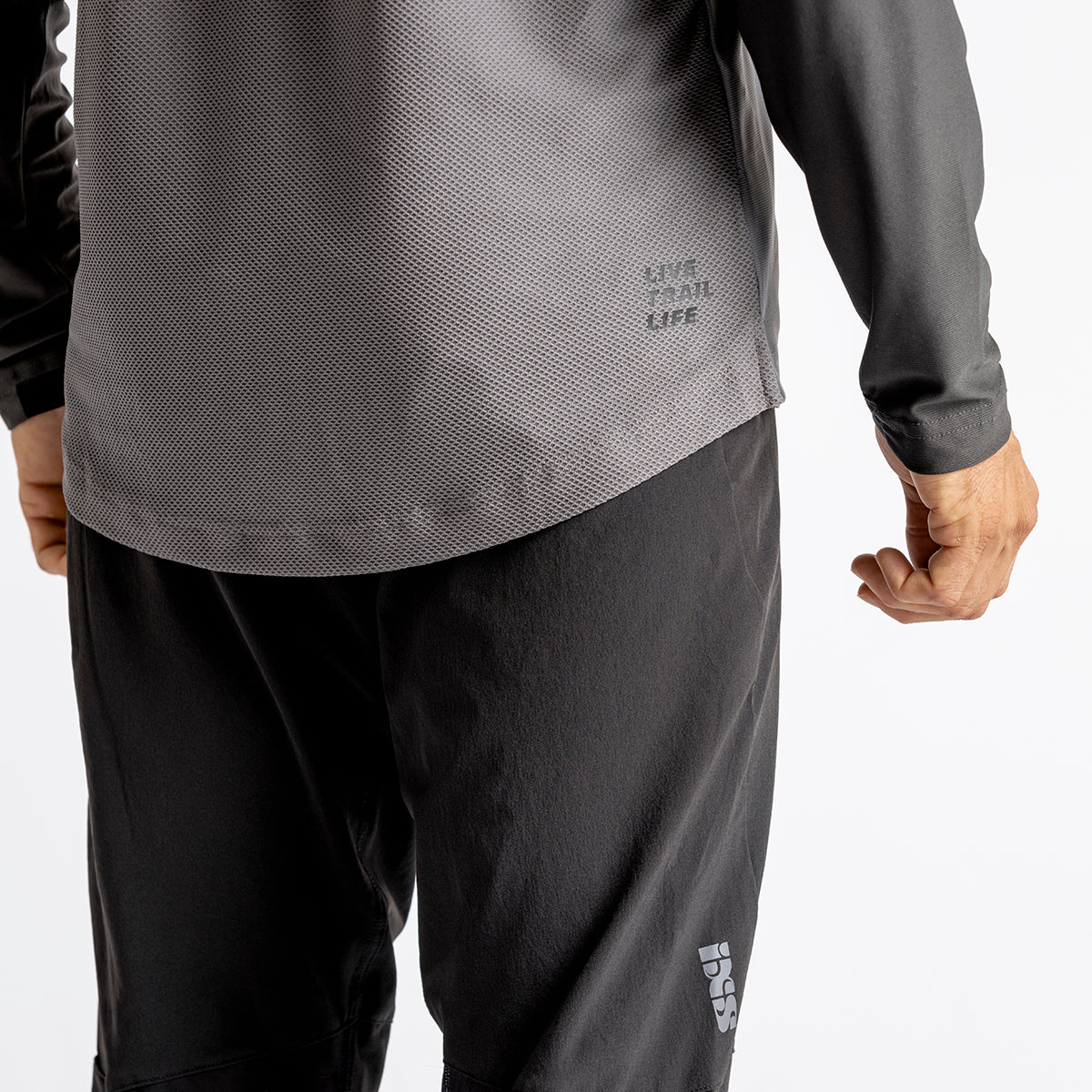 Flow XTG Long Sleeve Henley graphit-schwarz