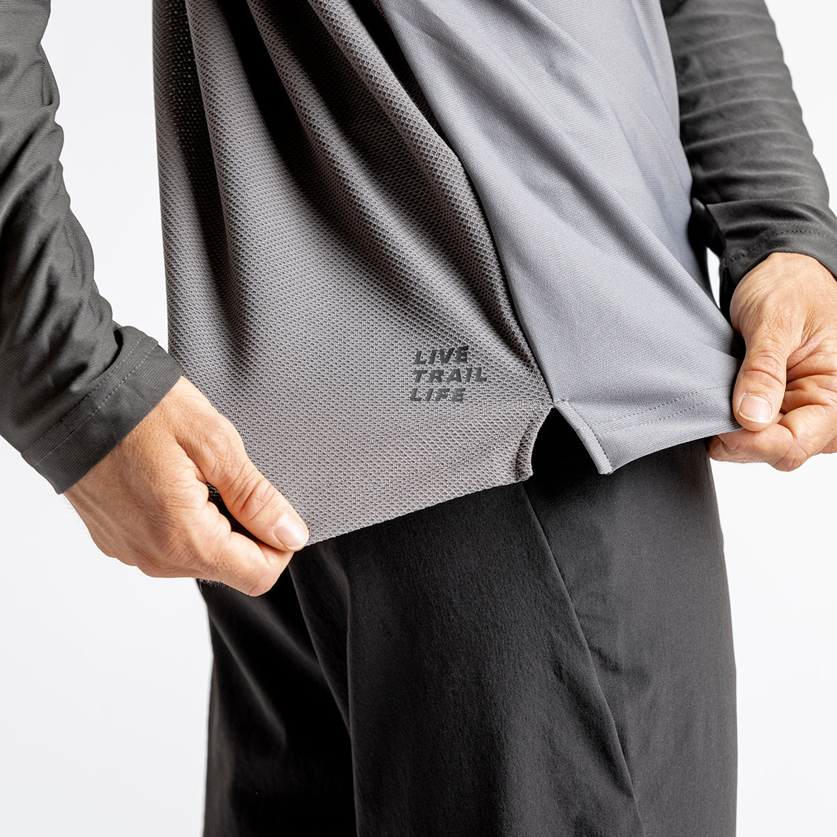 Flow XTG Long Sleeve Henley graphit-schwarz