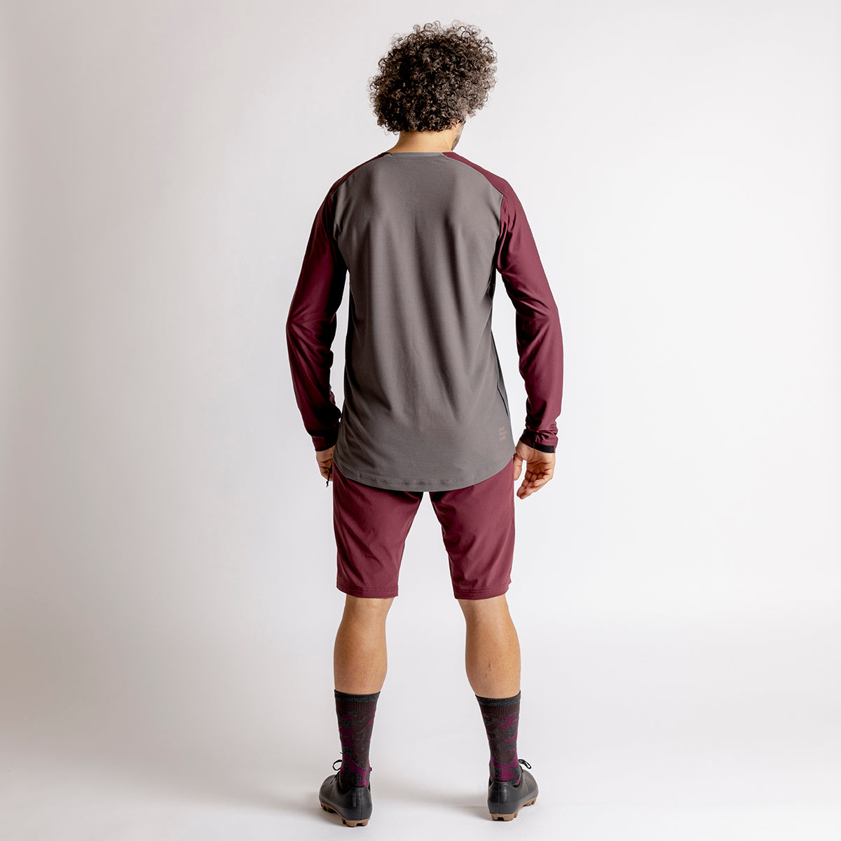 Flow XTG Long Sleeve Henley graphit-raisin