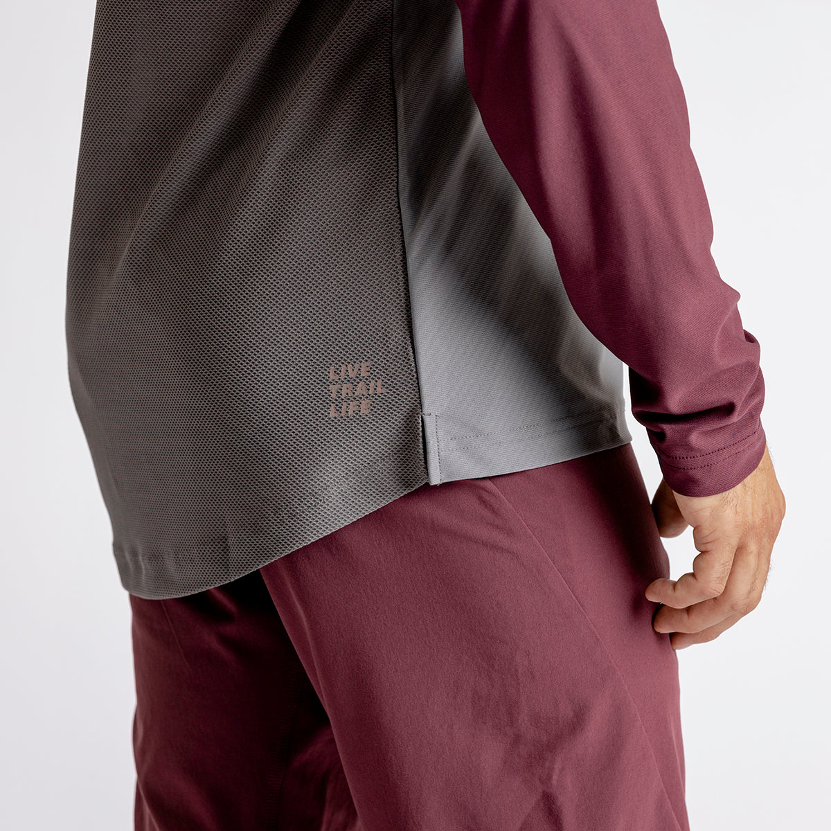 Flow XTG Long Sleeve Henley graphit-raisin