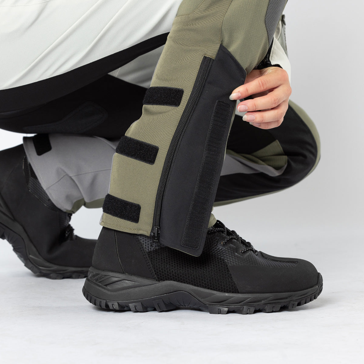 Damen Venture-Air 1.0 Hose hellgrau-oliv