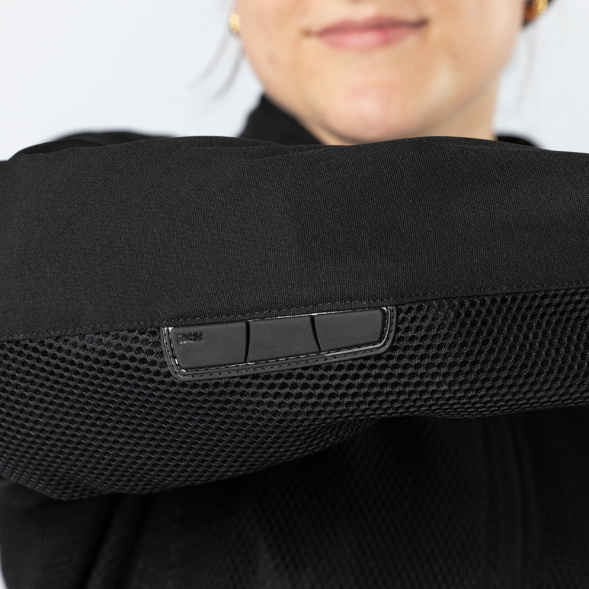 Damen Tourster-BigAir 1.0 Jacke schwarz