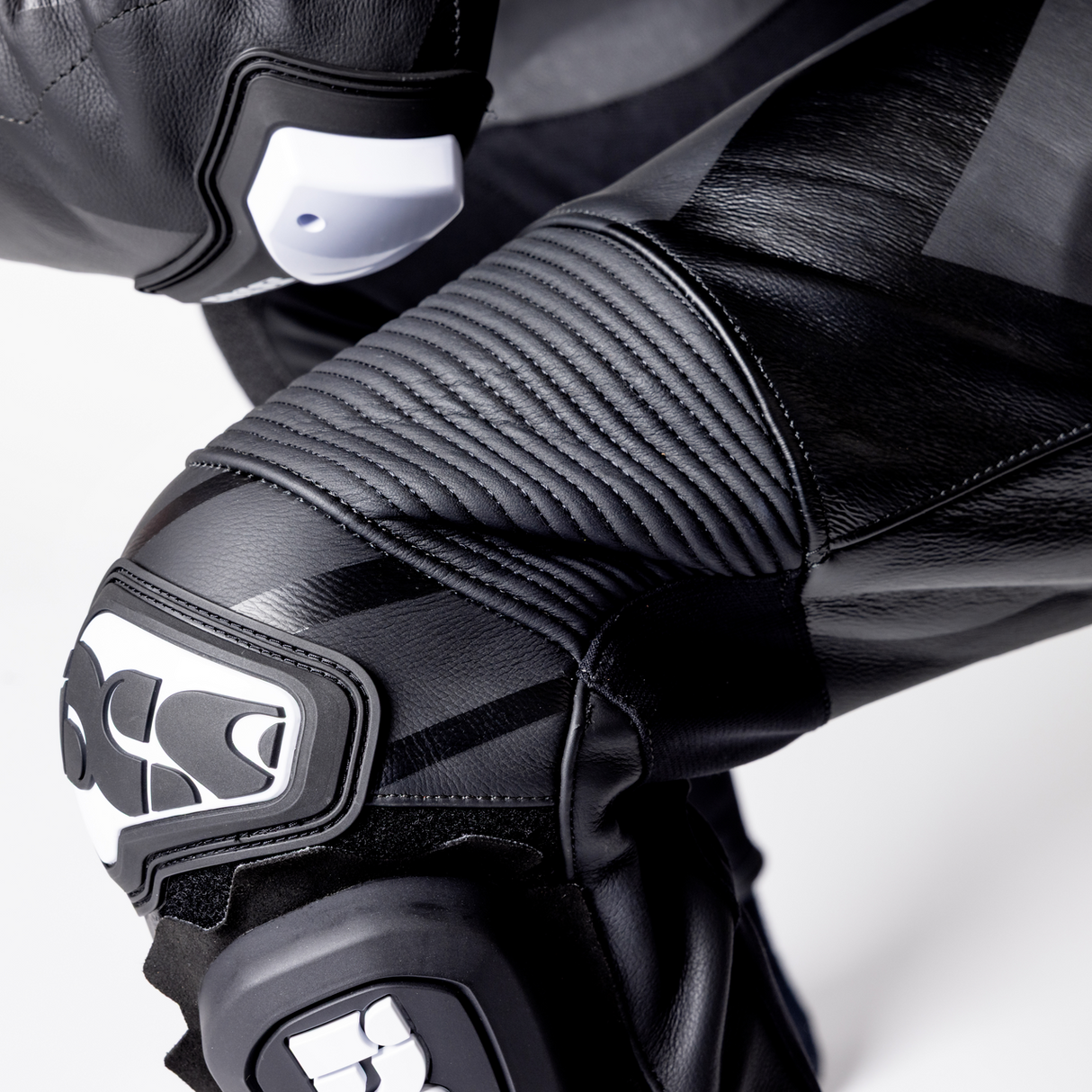 iXS-Ace 1.0 Lederkombi Zweiteiler - schwarz-24