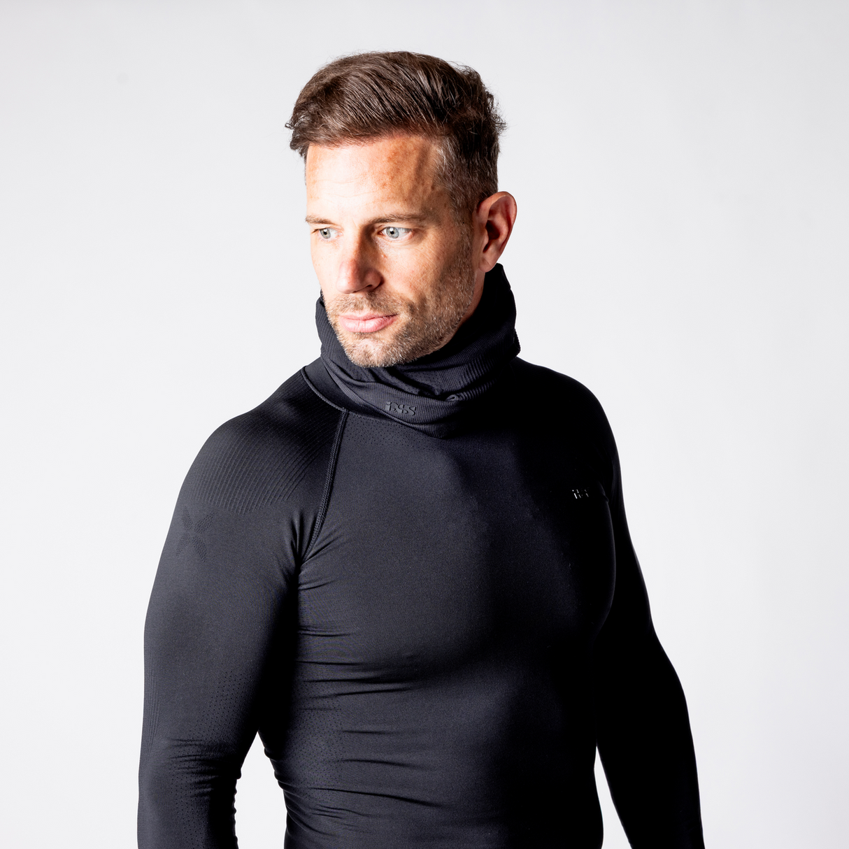 iXS-365 necktube 1.0-02