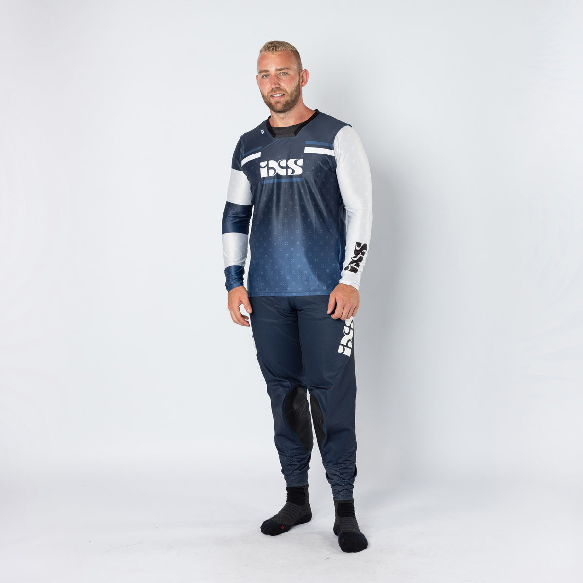 Trigger-MX 1.0 polera azul oscuro