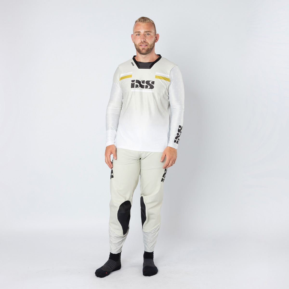 Trigger-MX 1.0 pants white