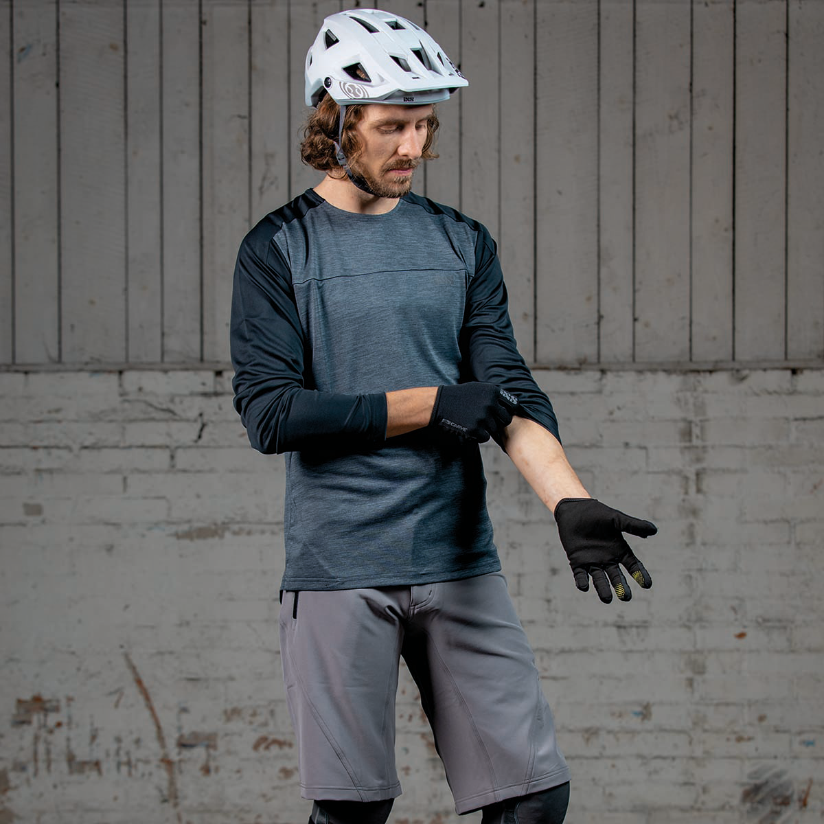 Flow X long sleeve Jersey graphit-solid schwarz