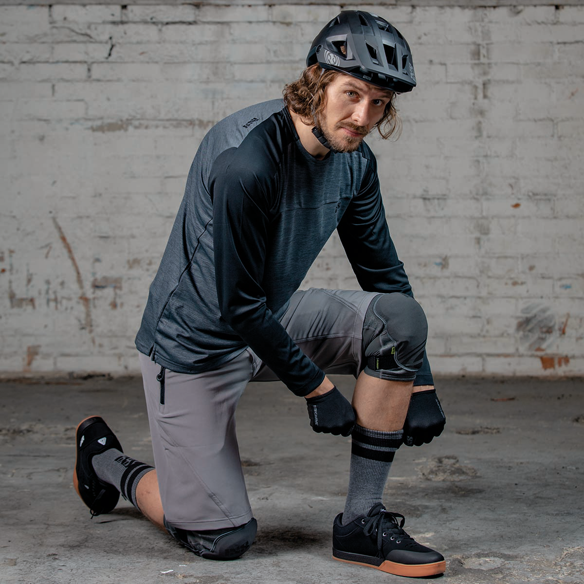 Flow X long sleeve Jersey graphit-solid schwarz