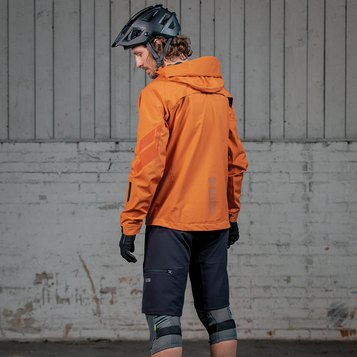 Carve AW Jacket burnt orange