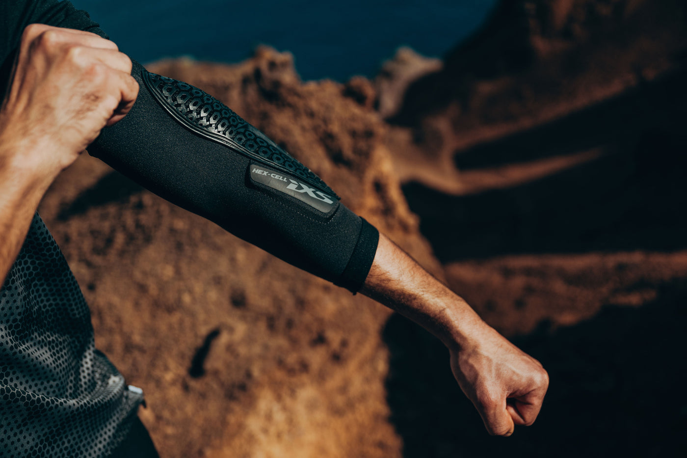 Flow XTG Ellbogenschoner im Einsatz