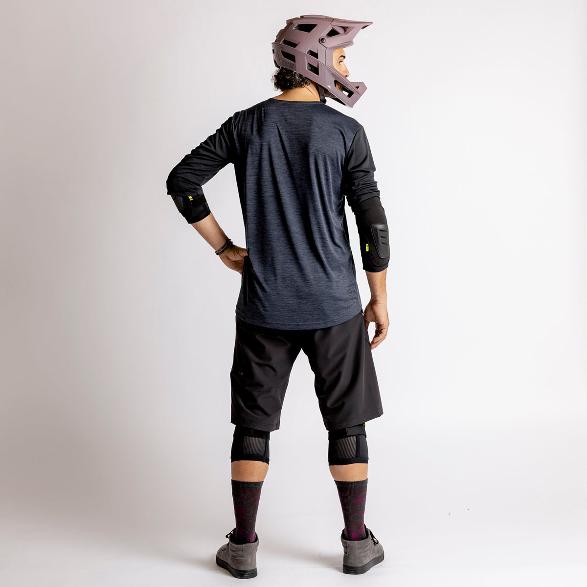 iXS Carve X 3/4 jersey black-solid black – iXS.com