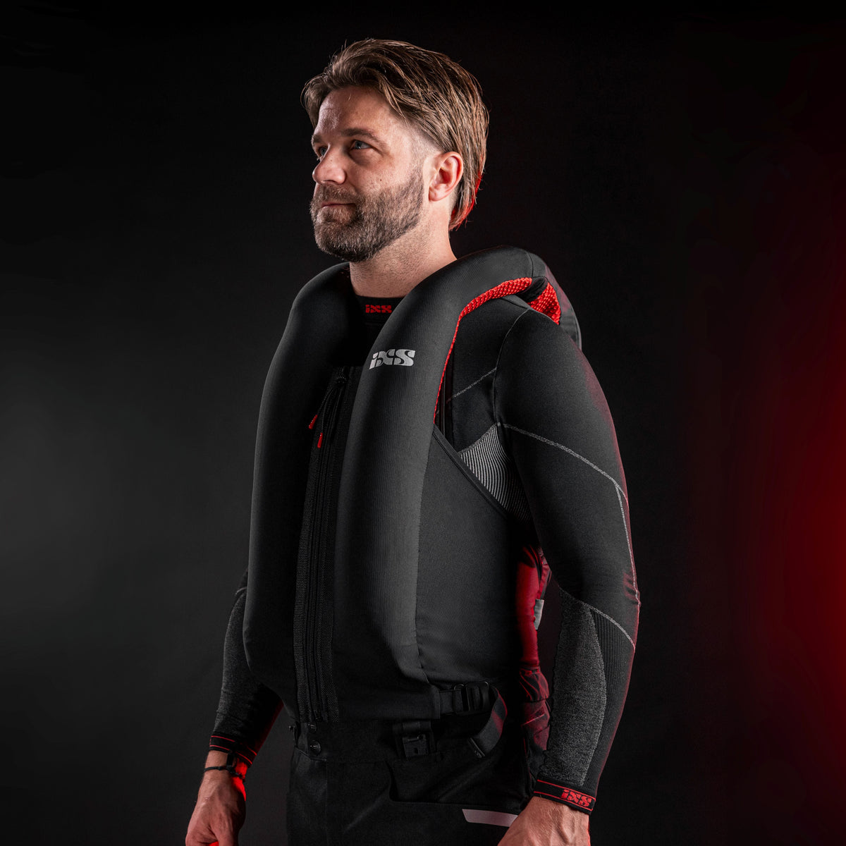 Nafouknutý motocyklový airbag iXS IPRO 1.0