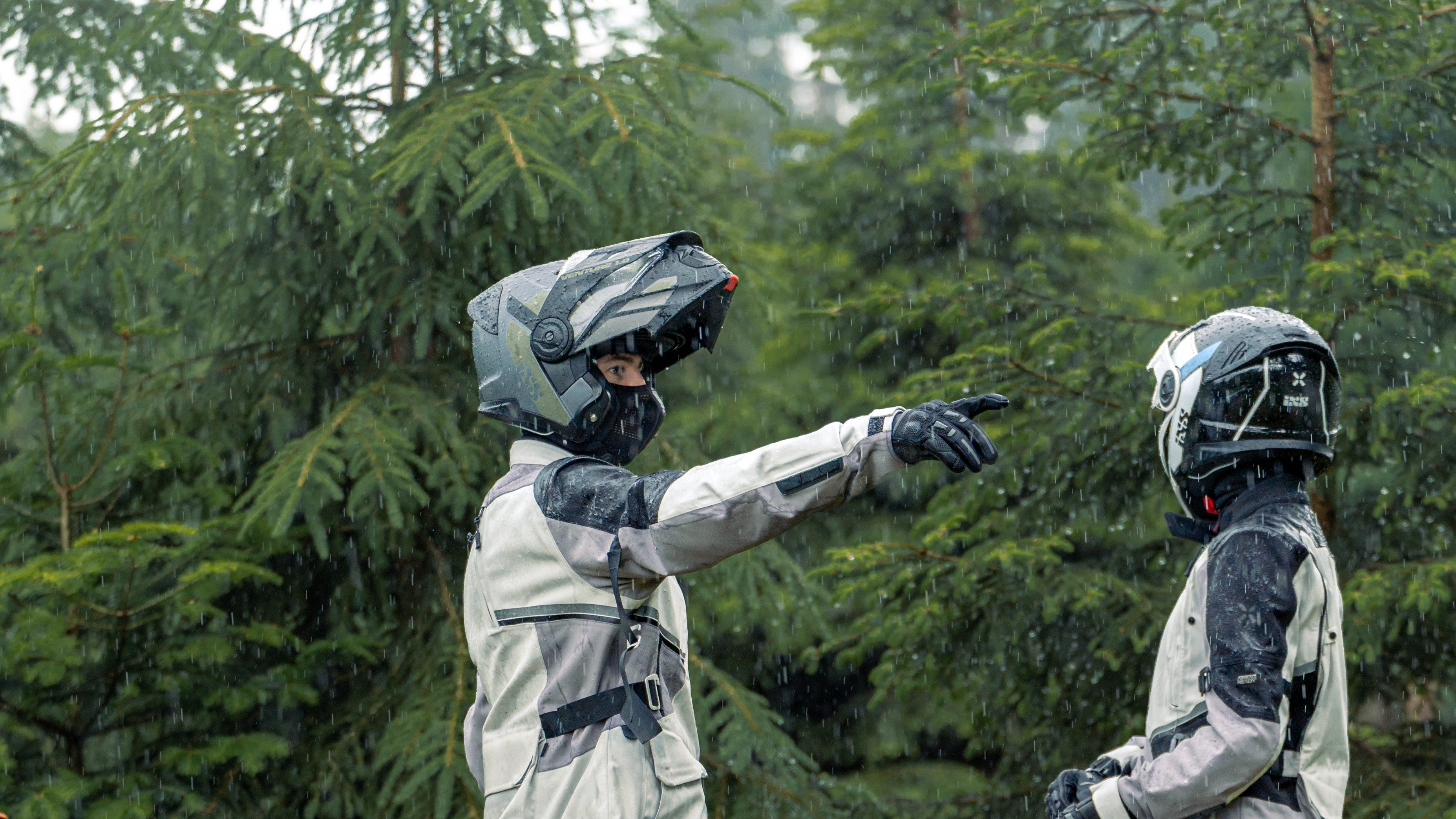 Waterproof or water-repellent? Everything you need to know about