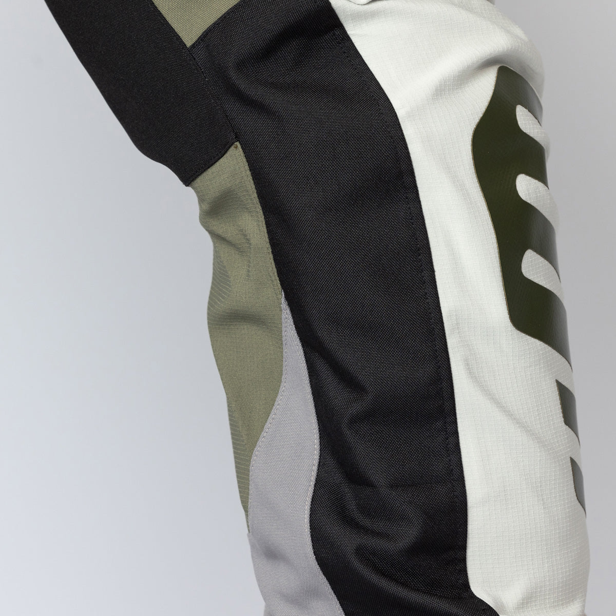 Venture-STX 1.0 Laminathose oliv-hellgrau