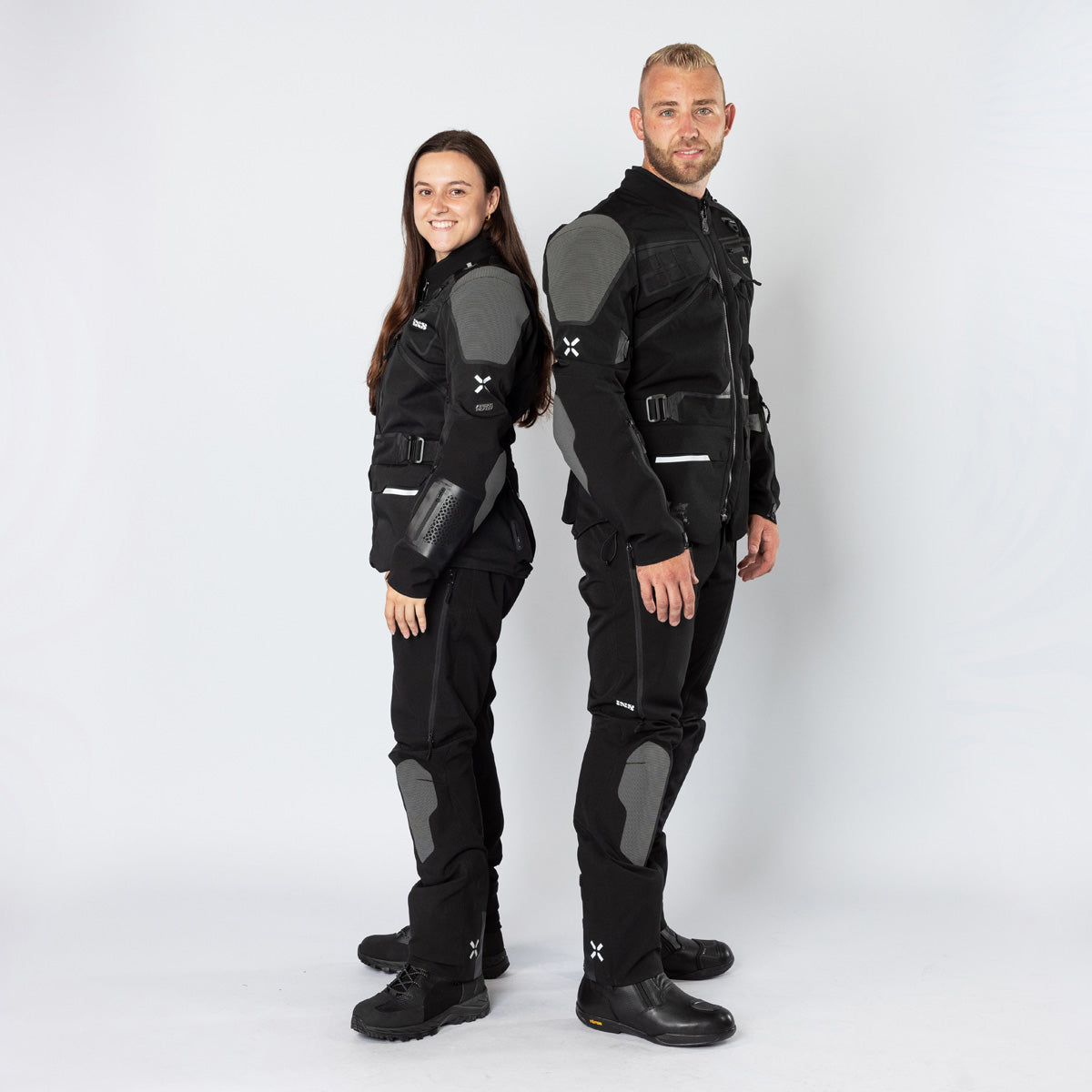 IXS Moto - Vêtements et accessoires de moto en ligne – IXS.com