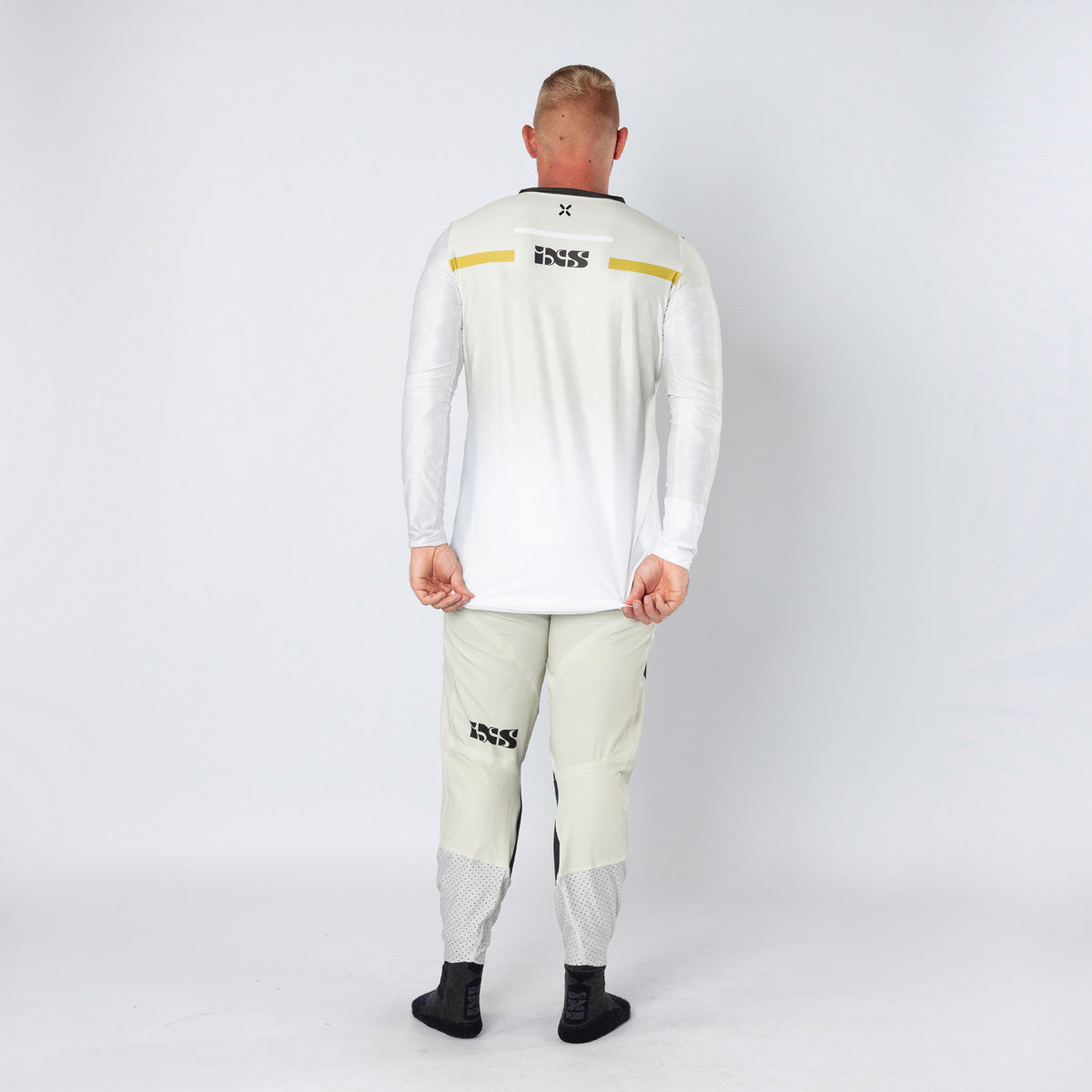 Trigger-MX 1.0 pants white