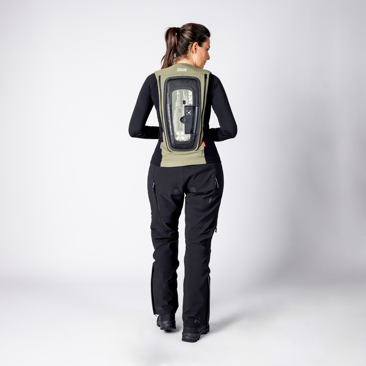 iXS-Airbag Weste IPRO 1.0 - oliv-schwarz-07