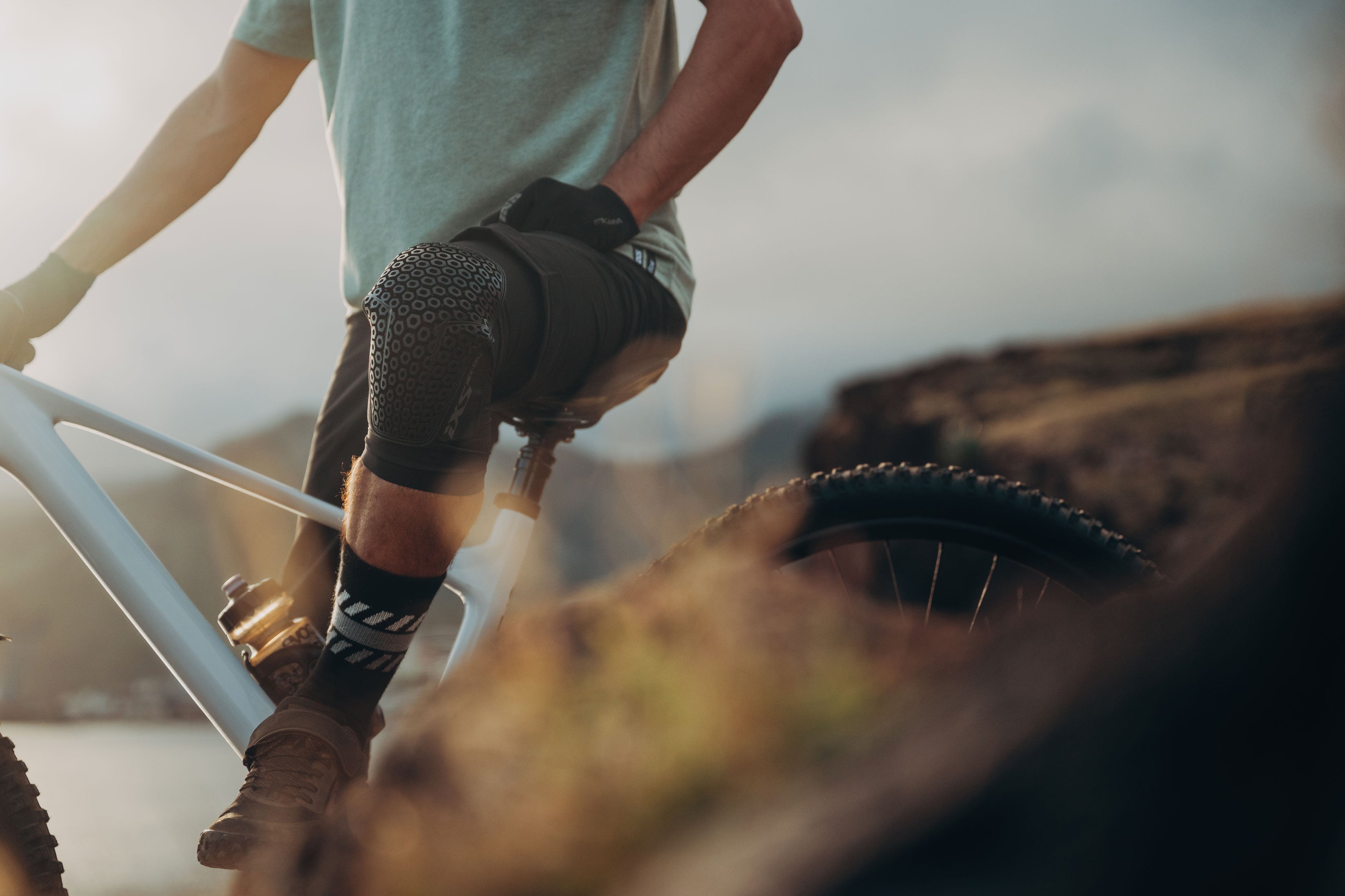 MTB Protektoren mit HEX-Cell Technologie - Schutz & Flexibilität