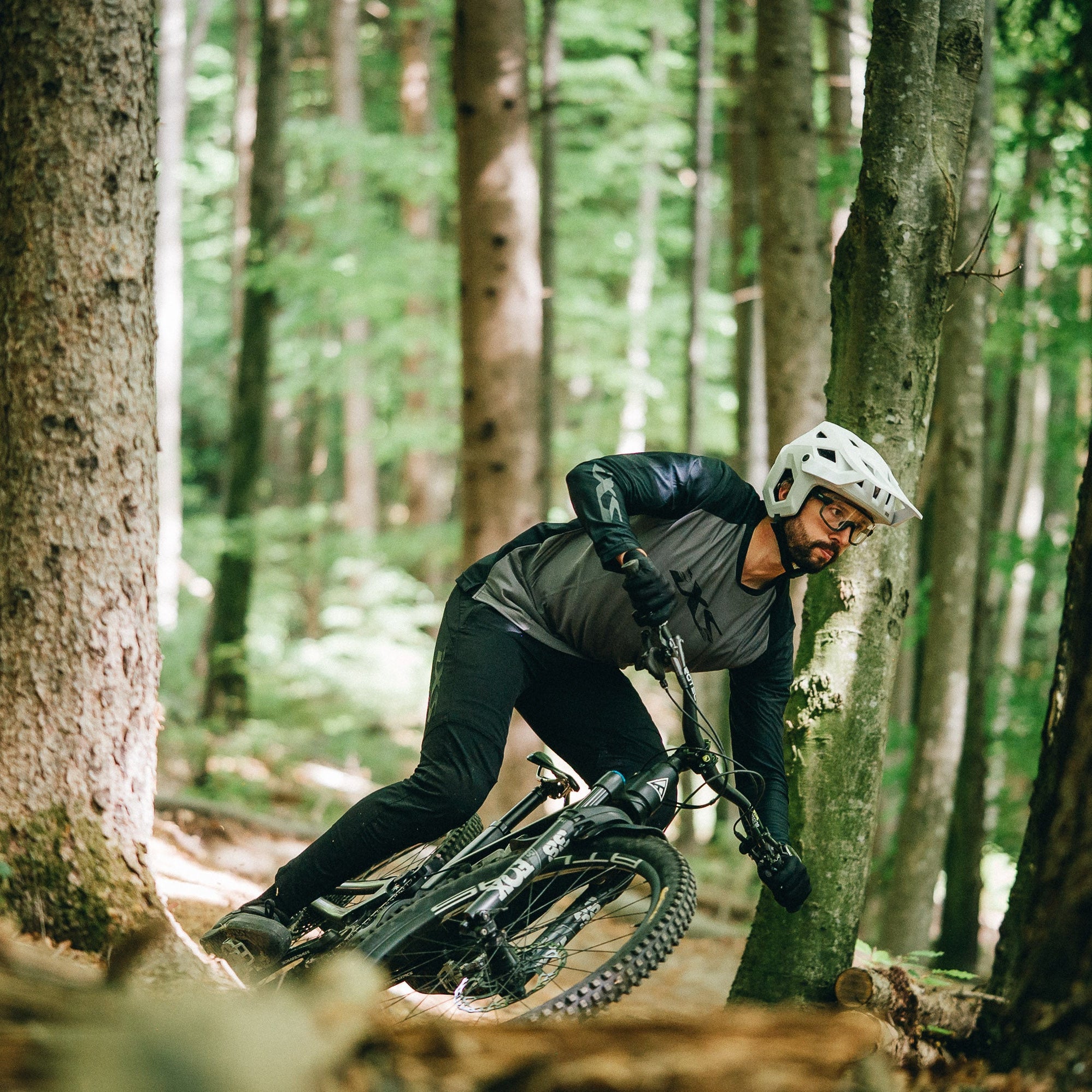 MTB Homepage – iXS.com